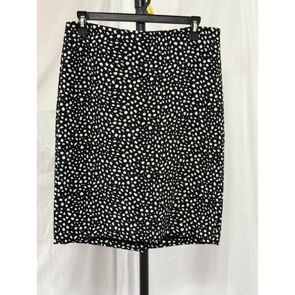 TALBOTS Womens Petite Pencil‎ Skirt Black and White Geo Sz 8P  Lined - Picture 7 of 13